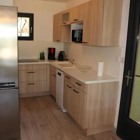 For 46 People 300m From The Beach Appartement Zonza